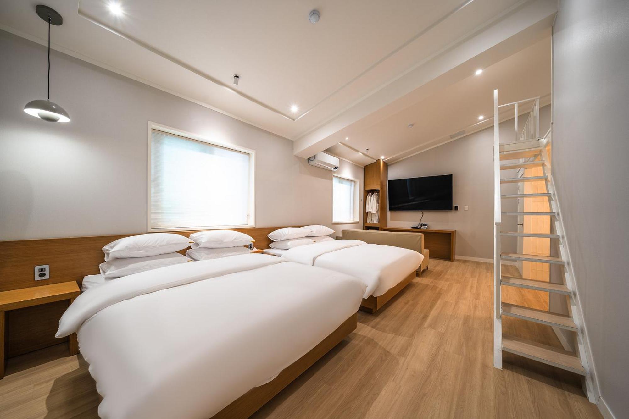 Mono Hotel スウォン エクステリア 写真