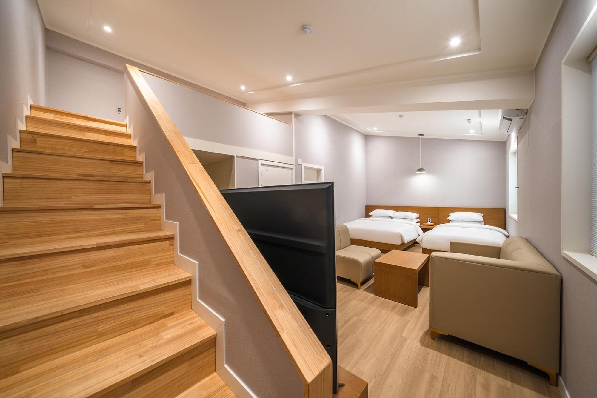 Mono Hotel スウォン エクステリア 写真