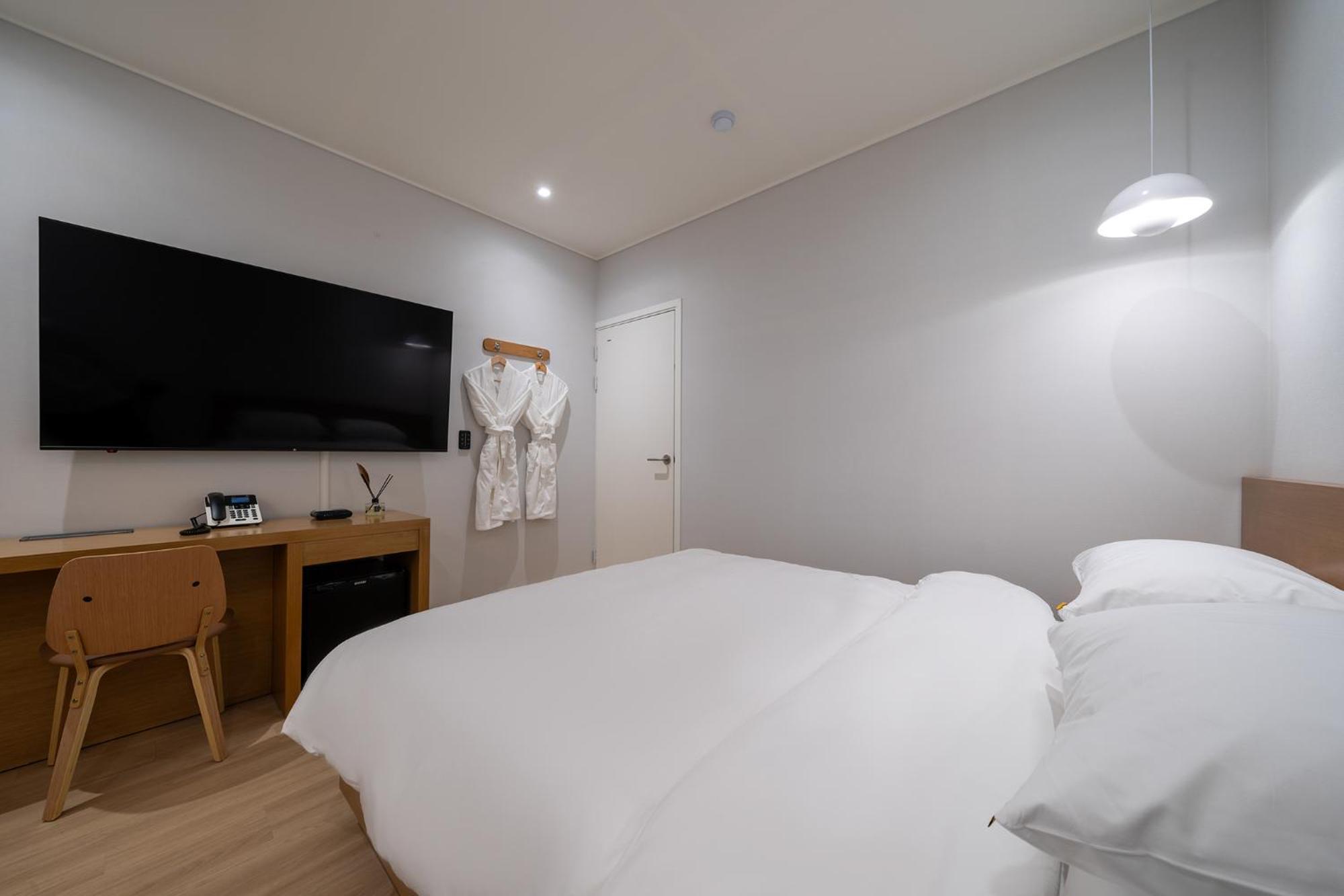 Mono Hotel スウォン エクステリア 写真
